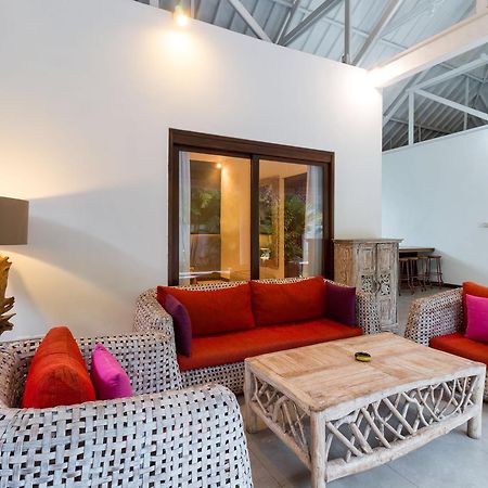 Villa Camelia 세미냑 외부 사진
