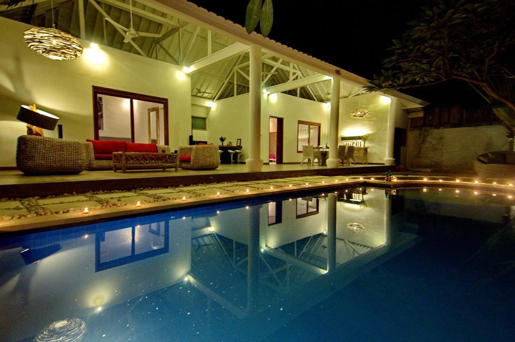 Villa Camelia 세미냑 외부 사진