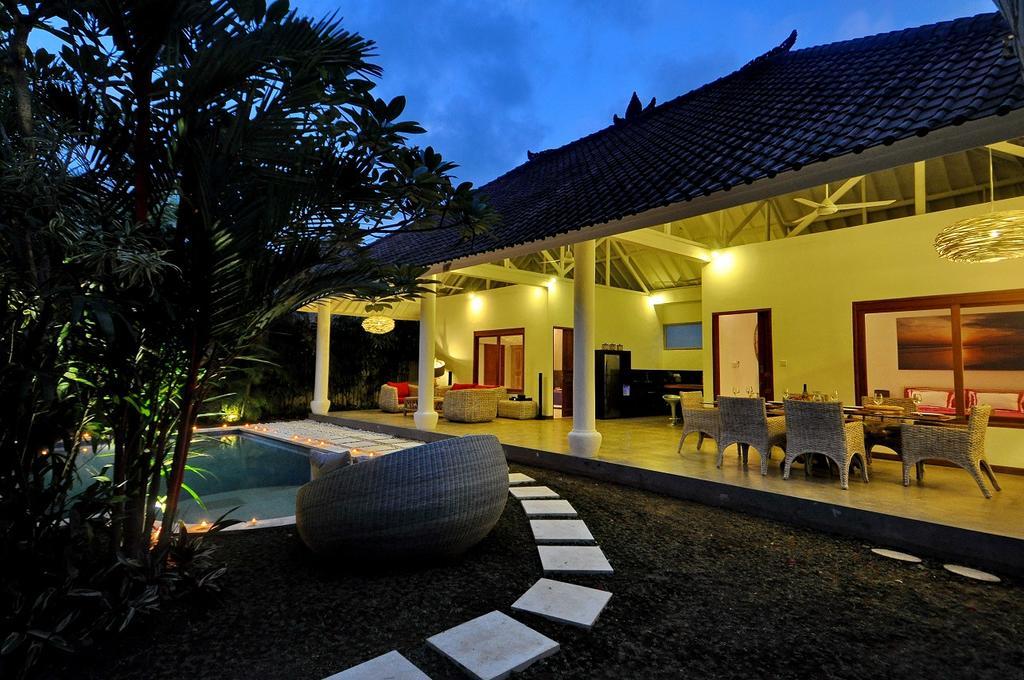 Villa Camelia 세미냑 외부 사진