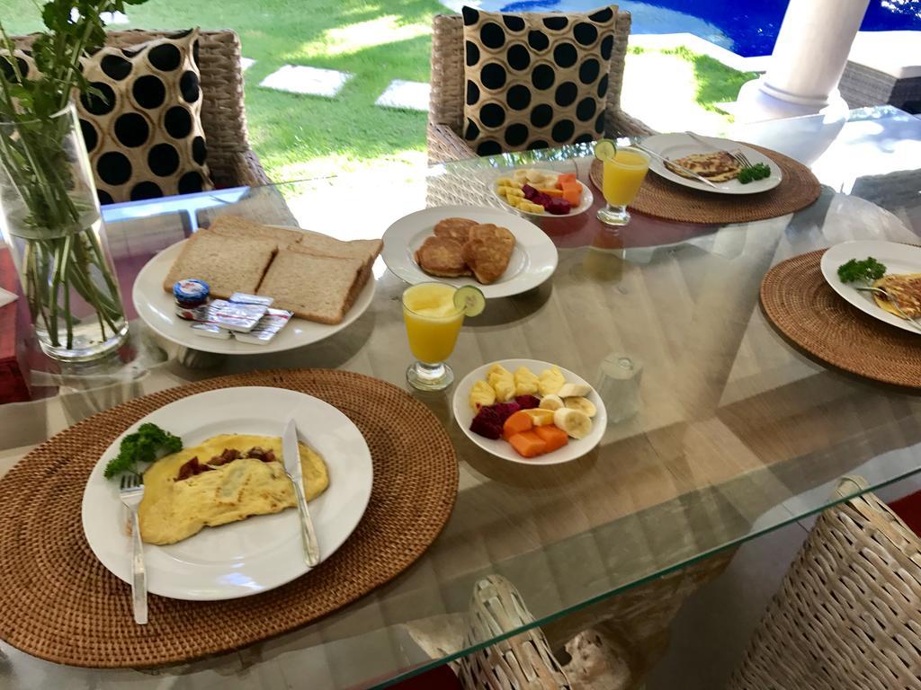 Villa Camelia 세미냑 외부 사진