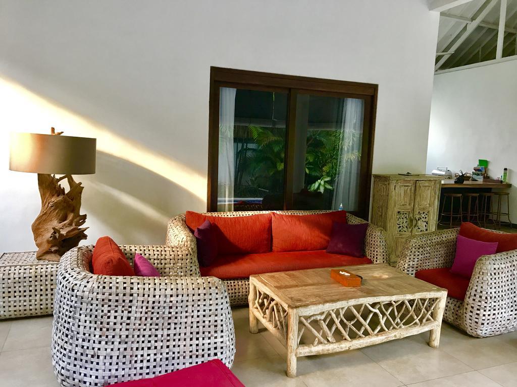 Villa Camelia 세미냑 외부 사진