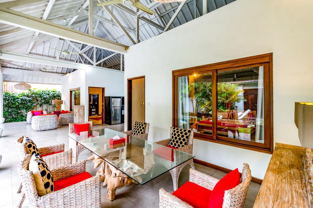 Villa Camelia 세미냑 외부 사진
