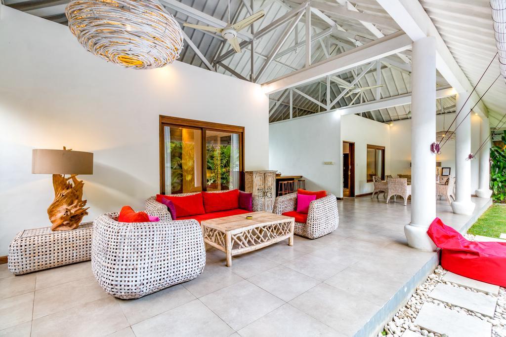 Villa Camelia 세미냑 외부 사진