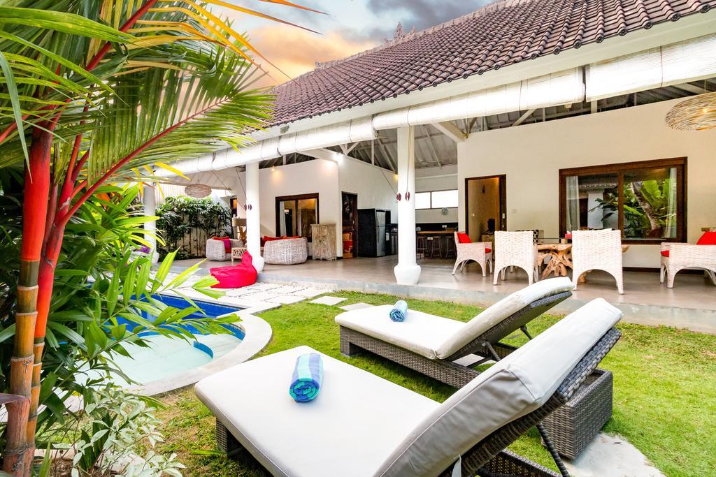Villa Camelia 세미냑 외부 사진