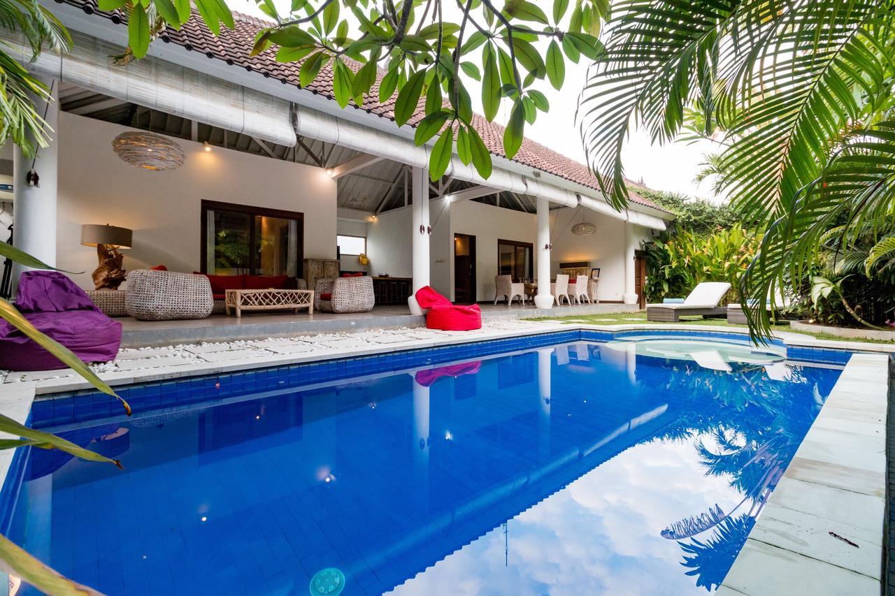 Villa Camelia 세미냑 외부 사진